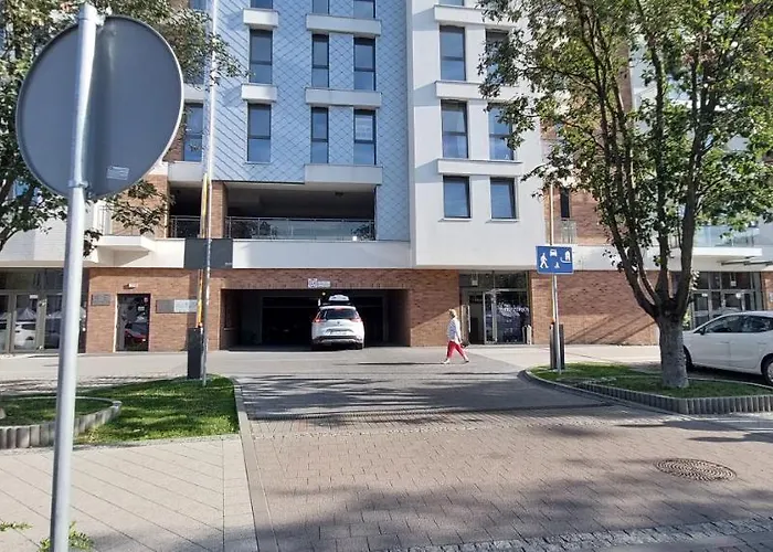 Ogrody 2 & Parking *